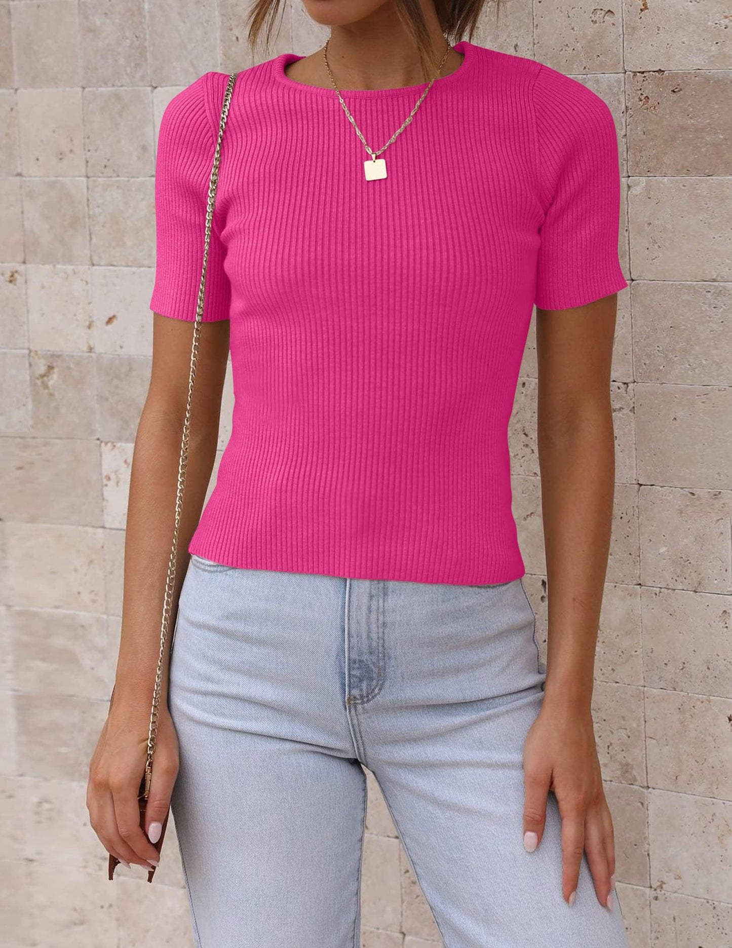 Basic Round Neck Tight Fit Sweater