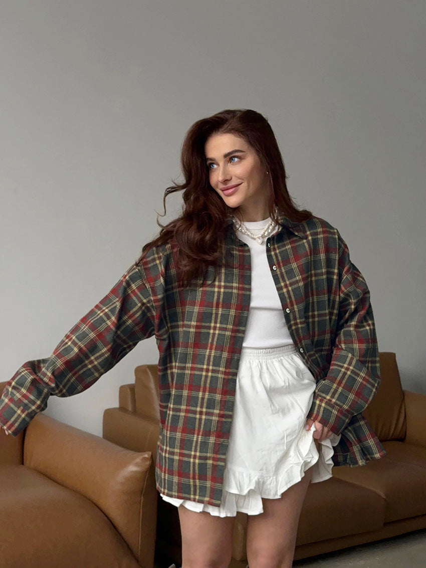 Women's Oversized Vintage Plaid Button Down Shirt