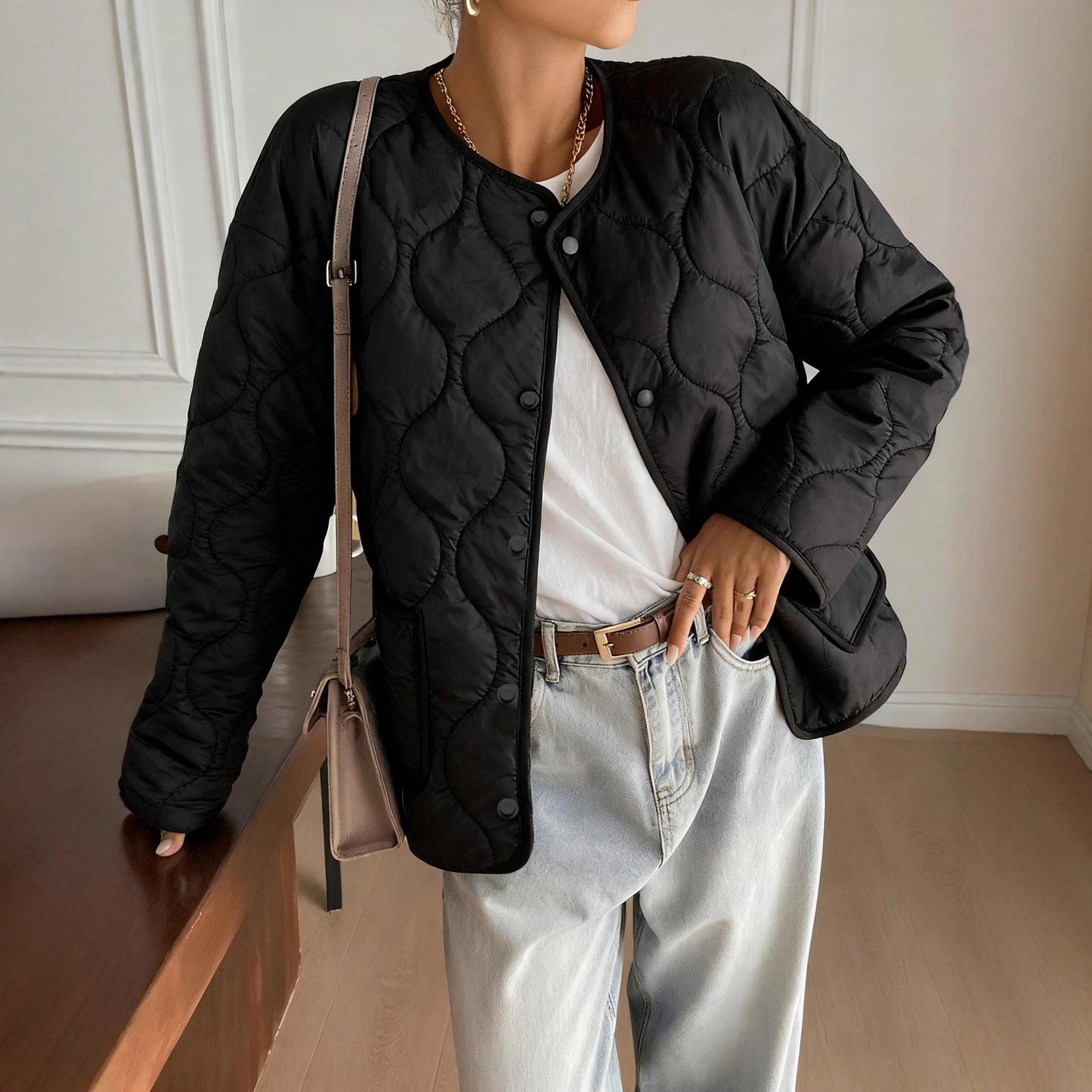 Women's Oversized Quilted Button Front Lightweight Jacket