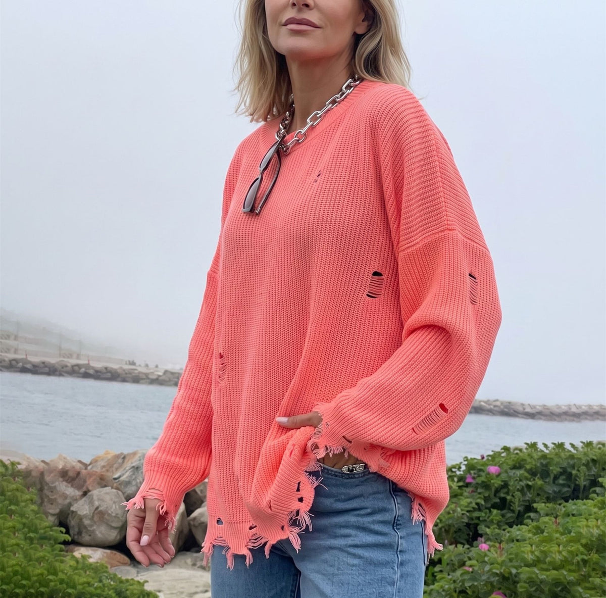 Women's Distressed Oversized Crewneck Sweater Long Sleeve