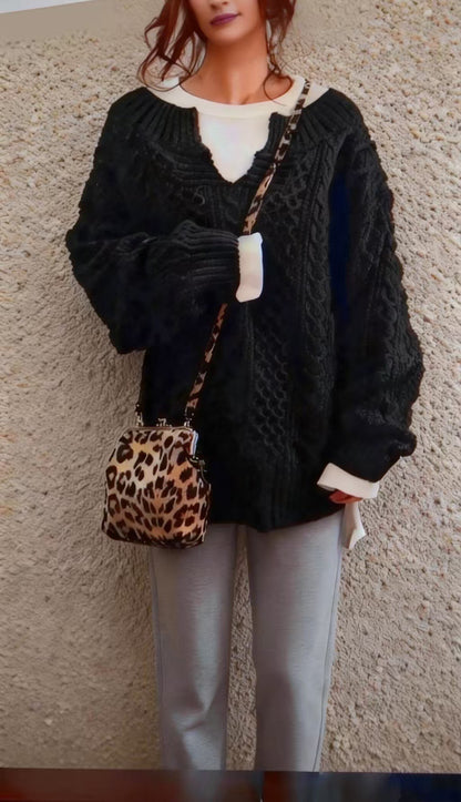 Women's Oversized Cable Knit V-Neck Pullover Sweater