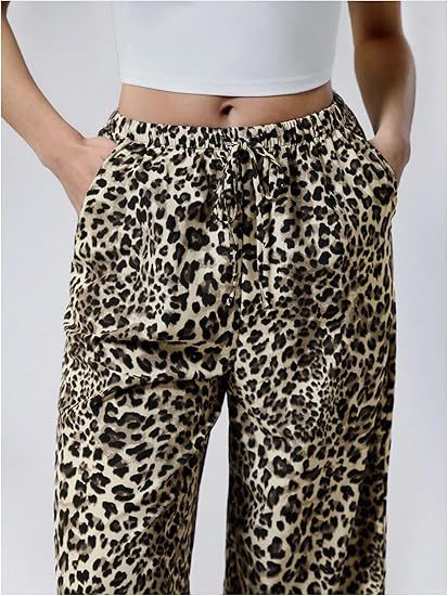Low-Waist Leopard Print Wide-Leg Pants – Edgy Streetwear for Women