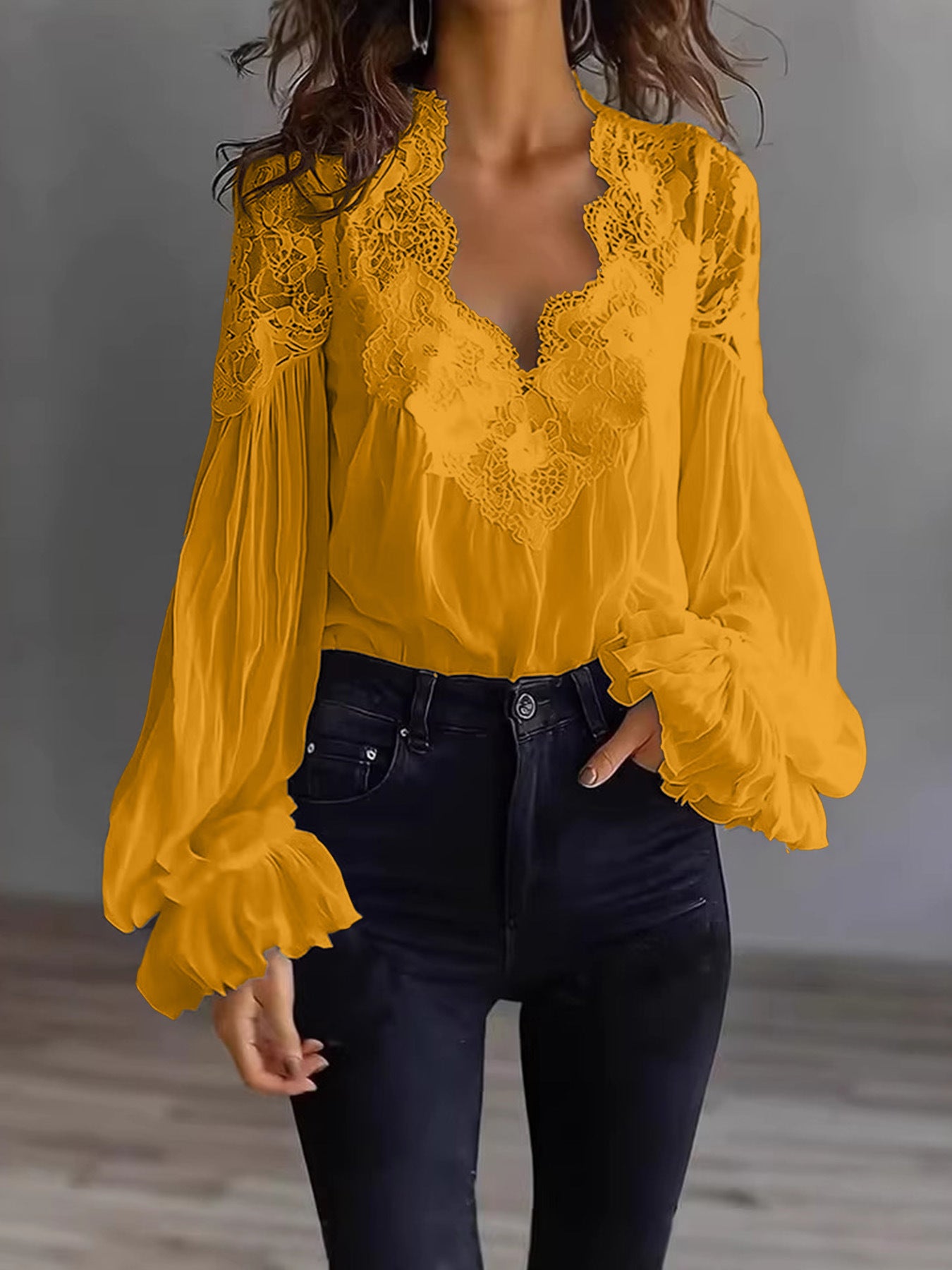 Women's Lace V Neck Puff Sleeve Pleated Blouse