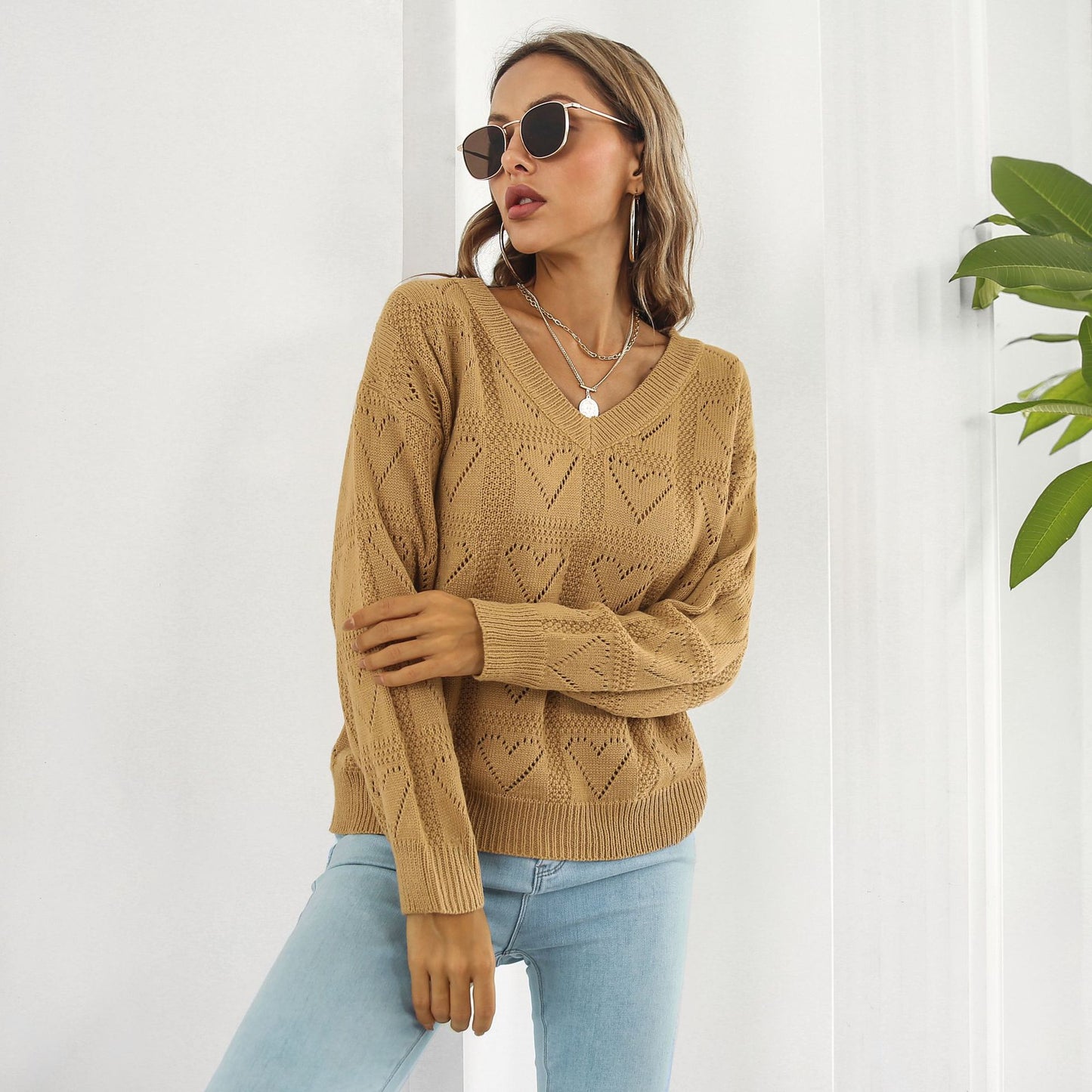 Women's Oversized V-Neck Heart Cutout Knit Sweater