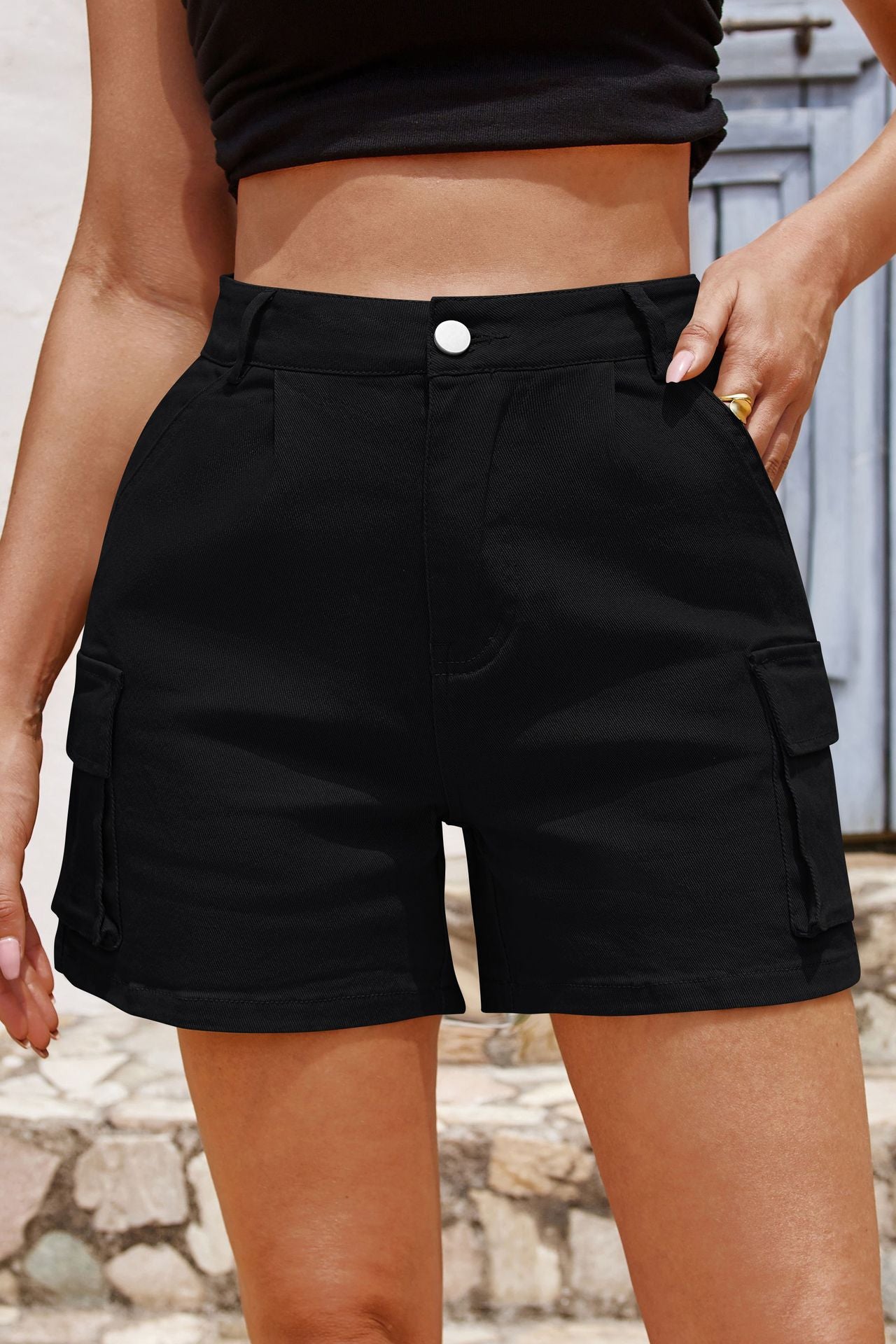 High-Waisted Slim-Fit Cargo Shorts with Pockets for Women