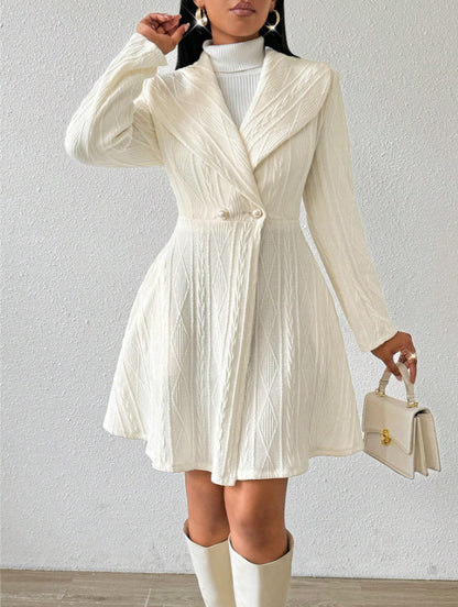 Women's Fitted Flared Textured Lapel Midi Coat