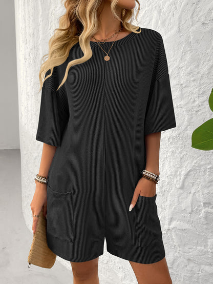 Loose Pocket Back V-Neck Short-Sleeve Jumpsuit