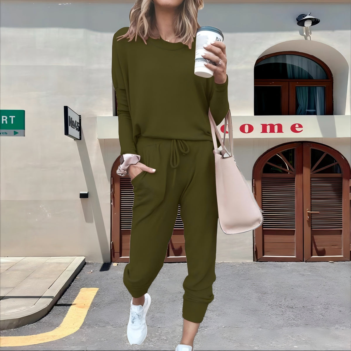 Women's Lounge Set Crew Neck Top Drawstring Joggers