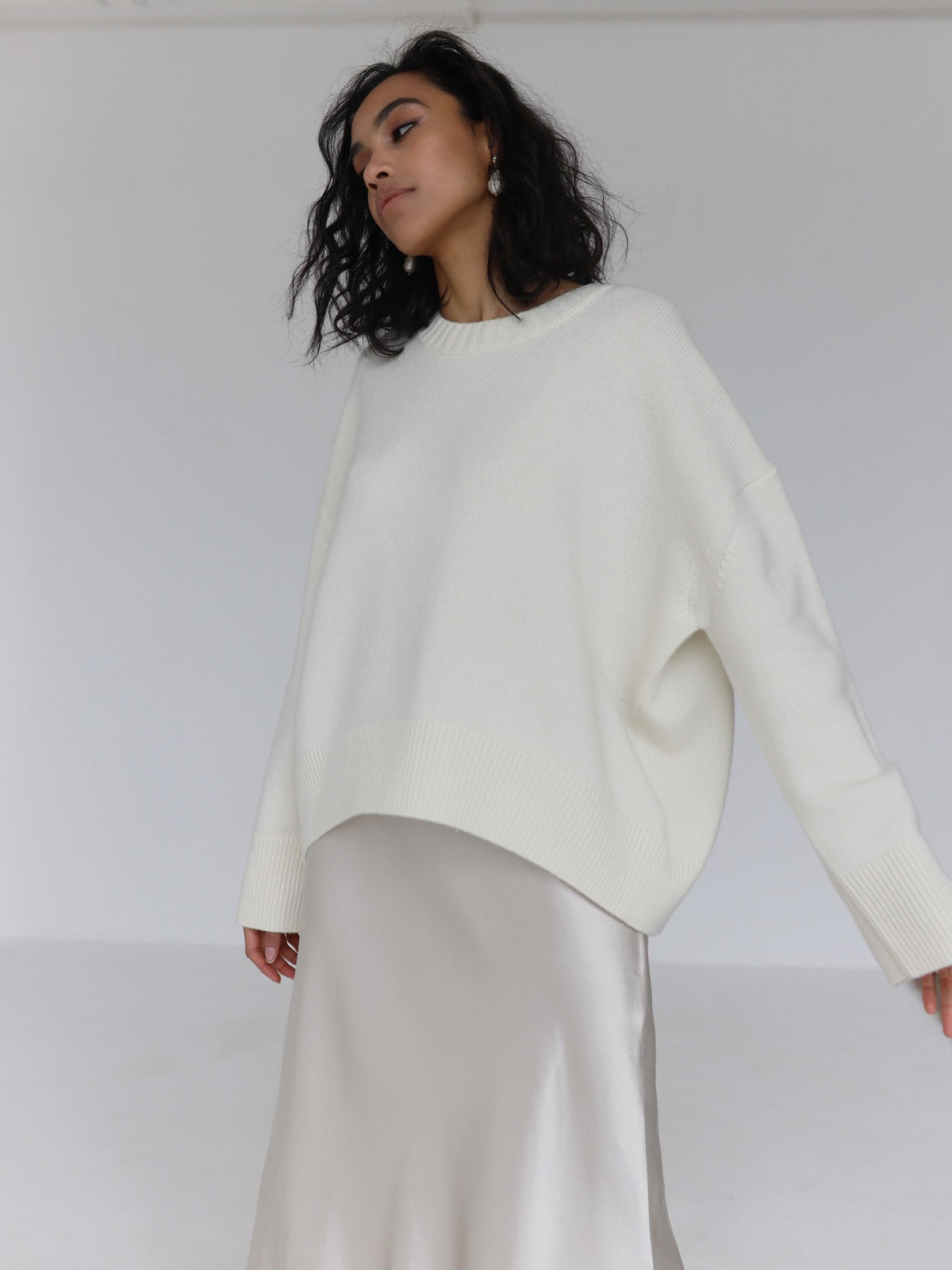 Women's Oversized Crew Neck Cozy Pullover Sweater