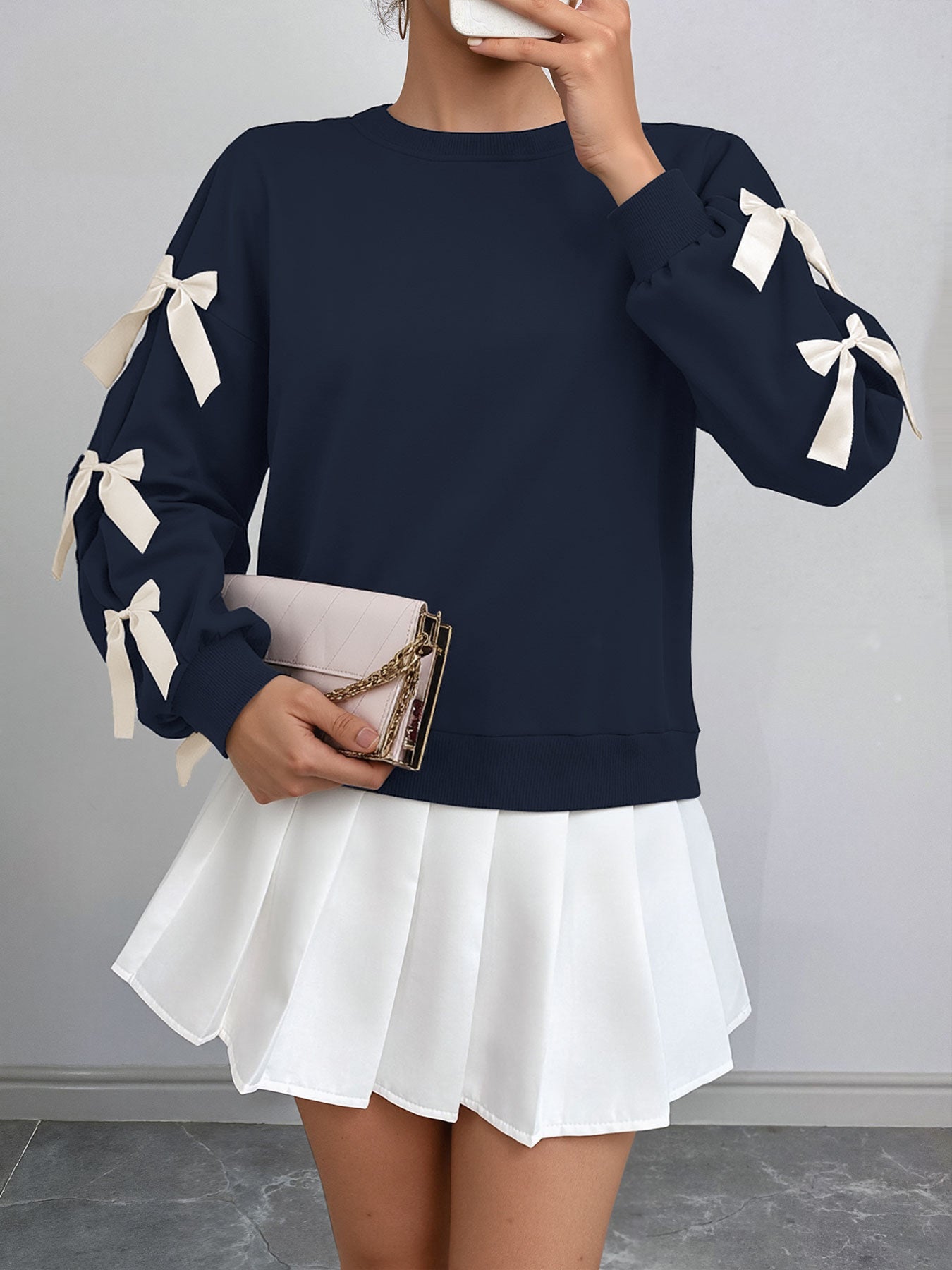Bow Sleeve Round Neck Long Sleeve Sweatshirt