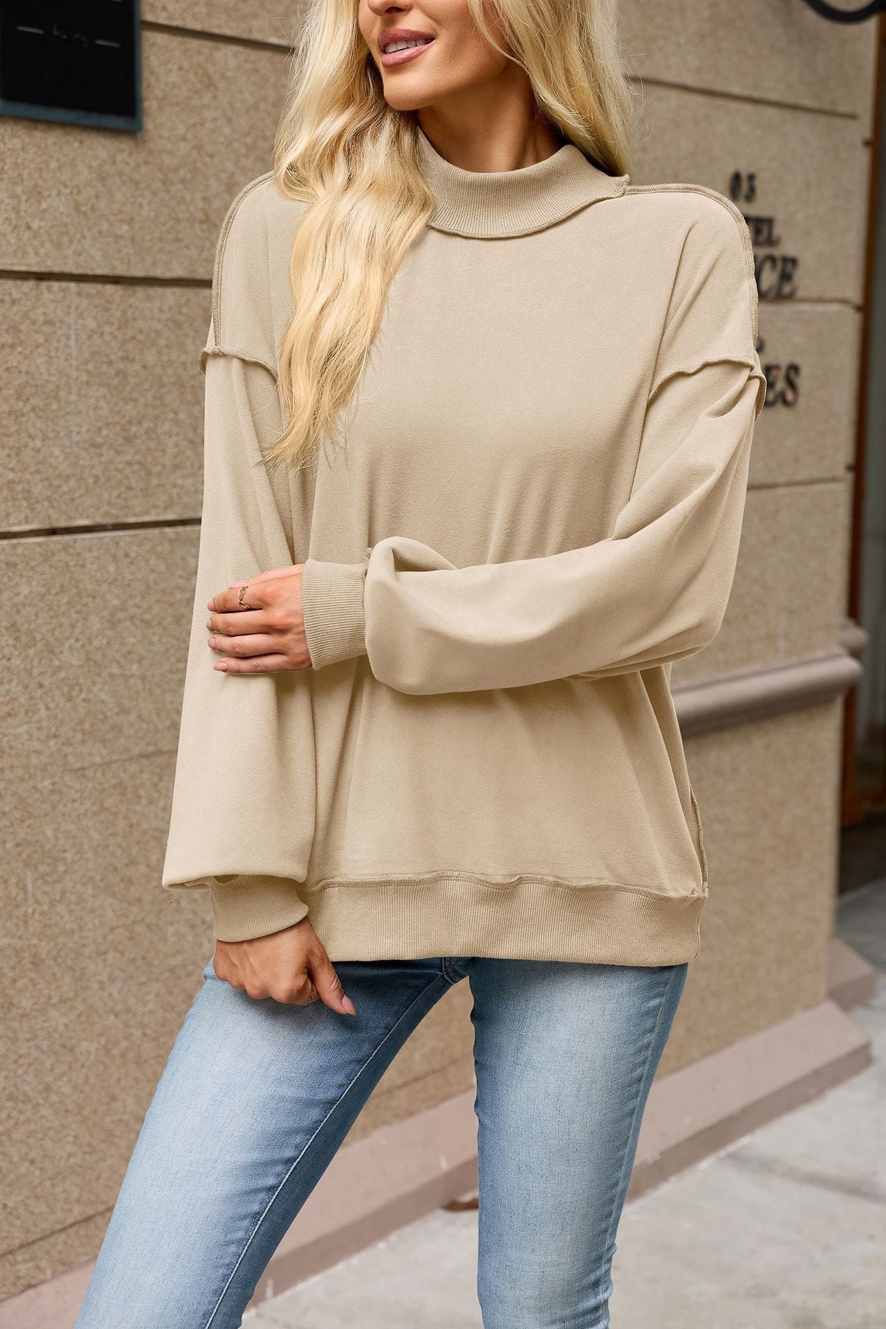 Women’s Mock Neck Exposed Seam Sweatshirt Pullover