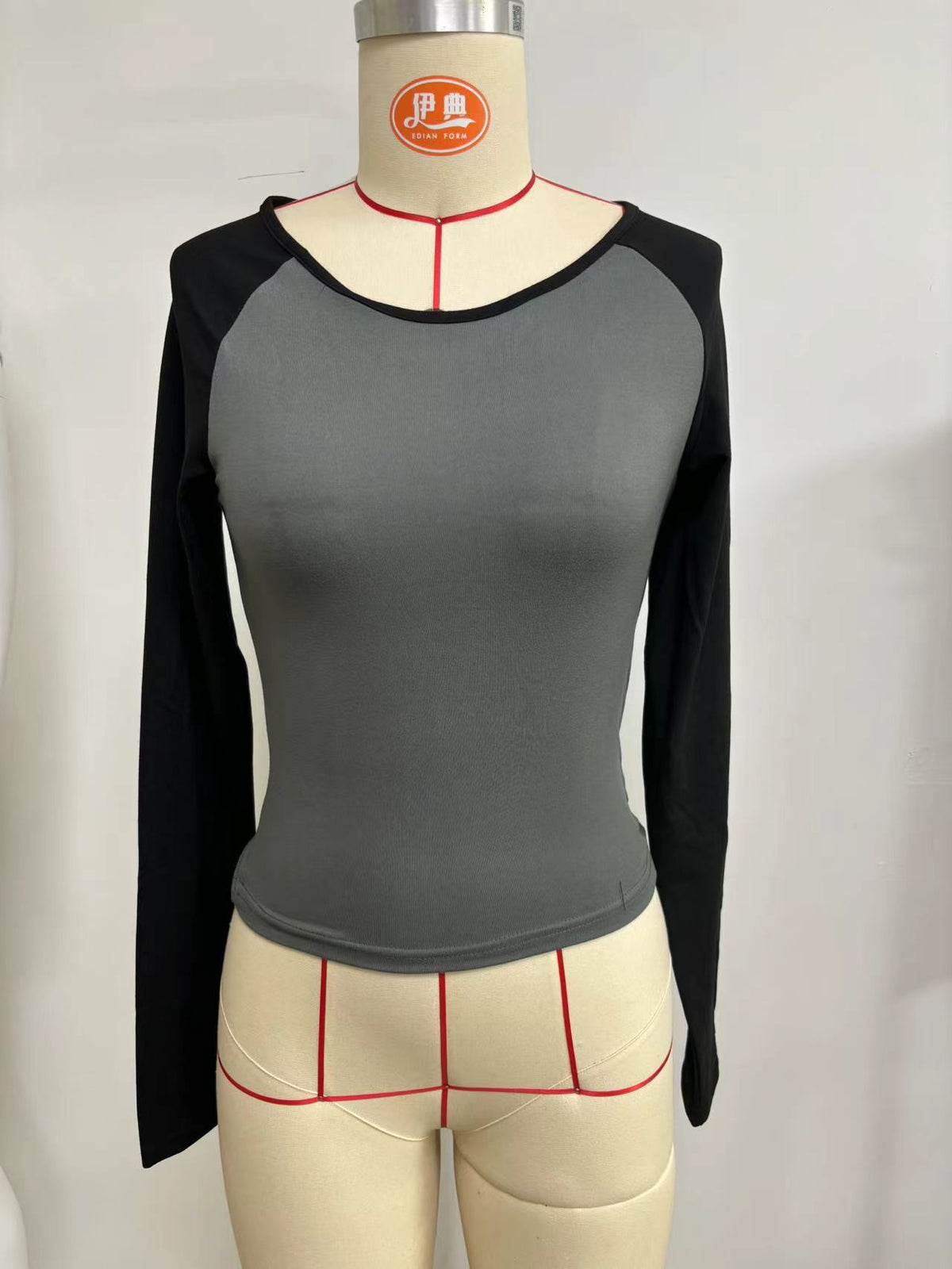 Women's Y2K Star Print Raglan Slim Fit Long Sleeve Top