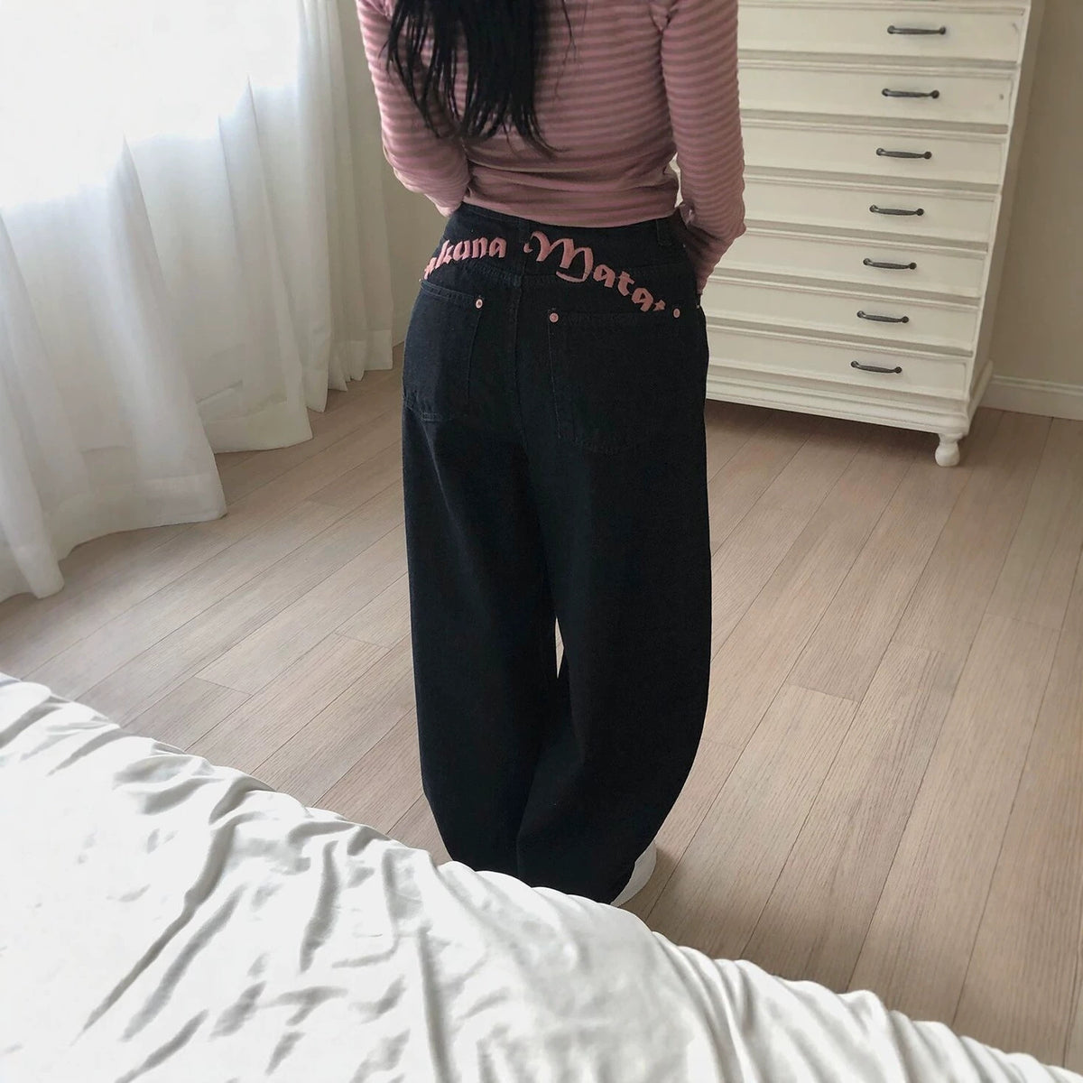 Women's High Waisted Baggy Jeans Y2K Embroidered Wide Leg