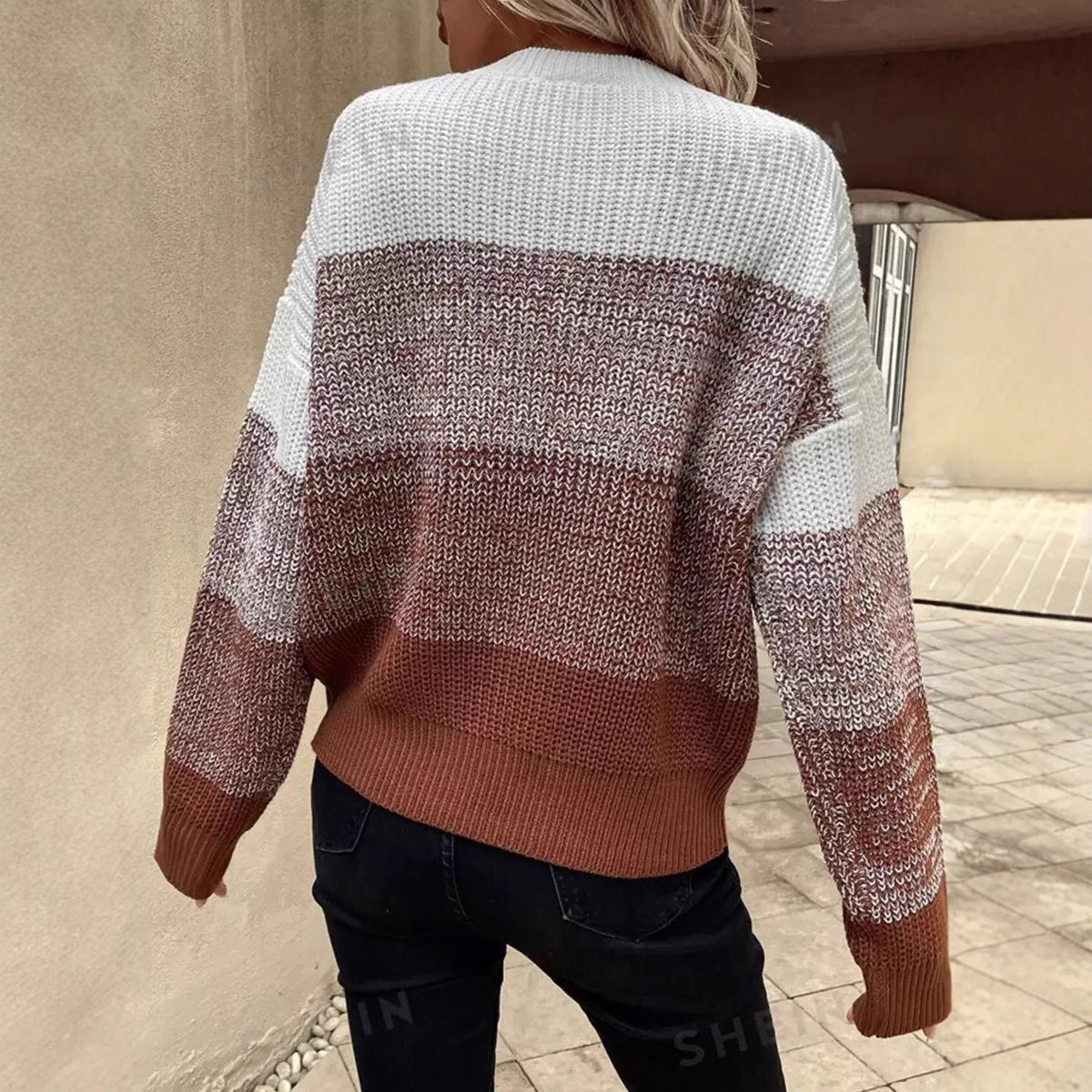 Womens Color Block Crew Neck Oversized Knit Sweater