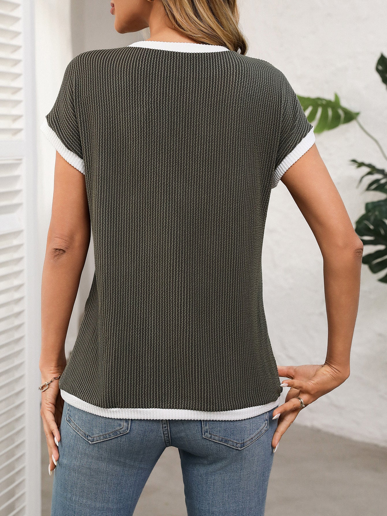 Women's Ribbed Color Block Pocket Tee Short Sleeve