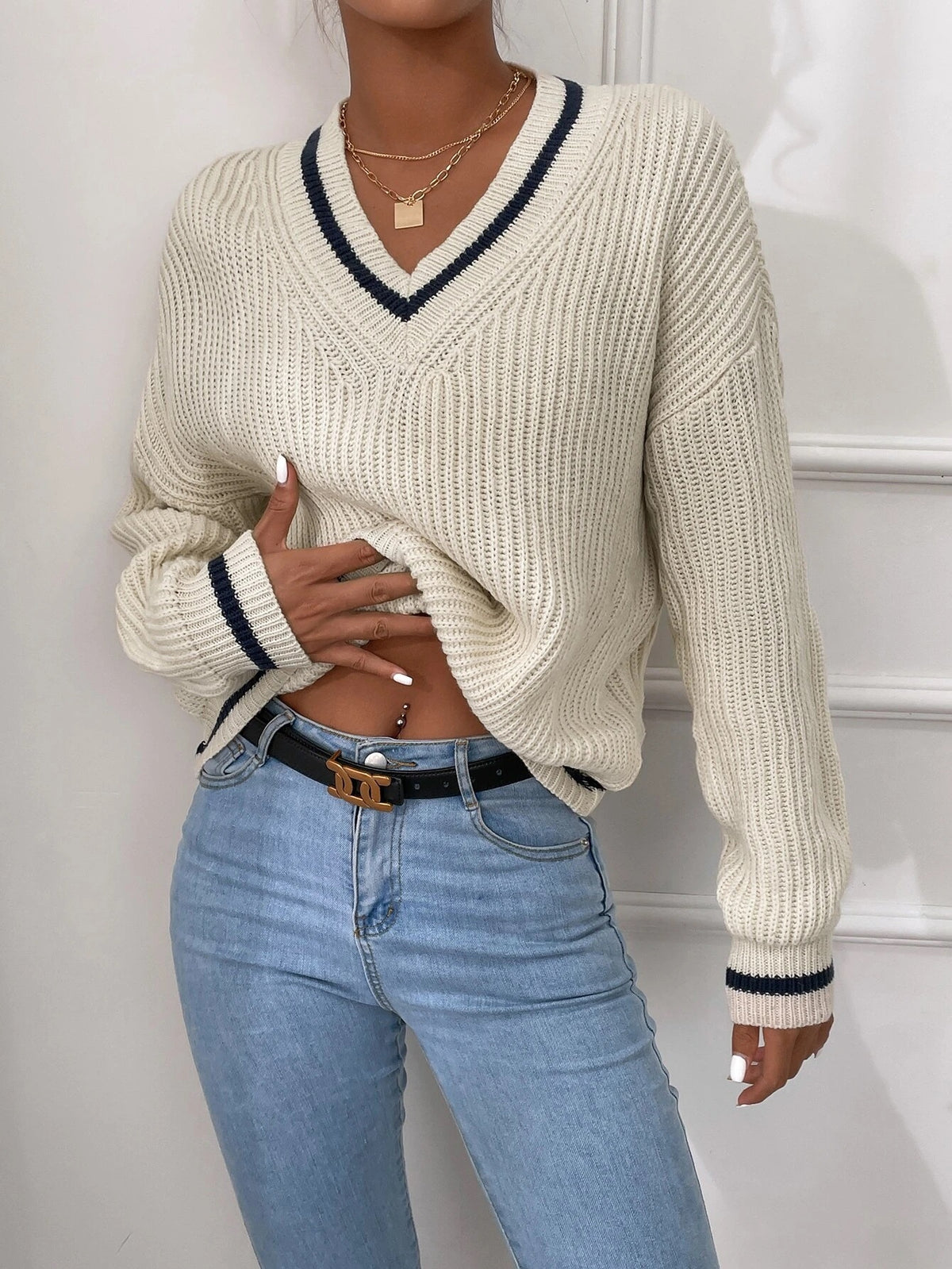 Women's Oversized V-Neck Chunky Knit Sweater Color Block
