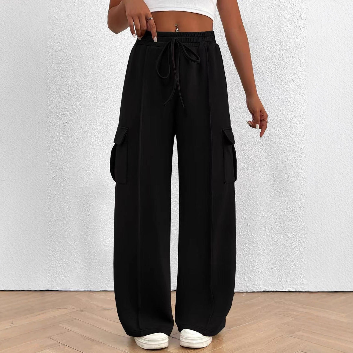 Women's Wide Leg Cargo Sweatpants with Pockets