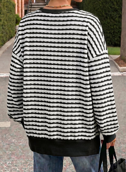 Women's Oversized Striped Crewneck Sweatshirt Side Slit