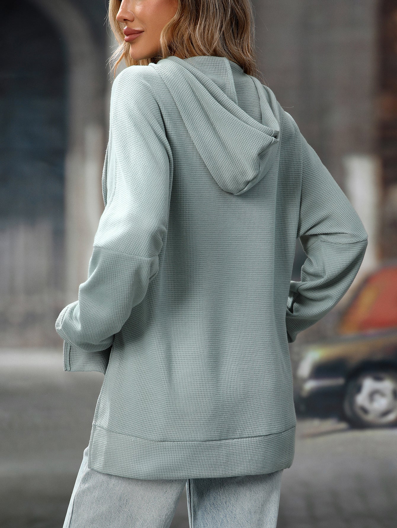 Trendy Waffle Knit Hoodie – Comfortable Casual Pullover for Fall/Winter