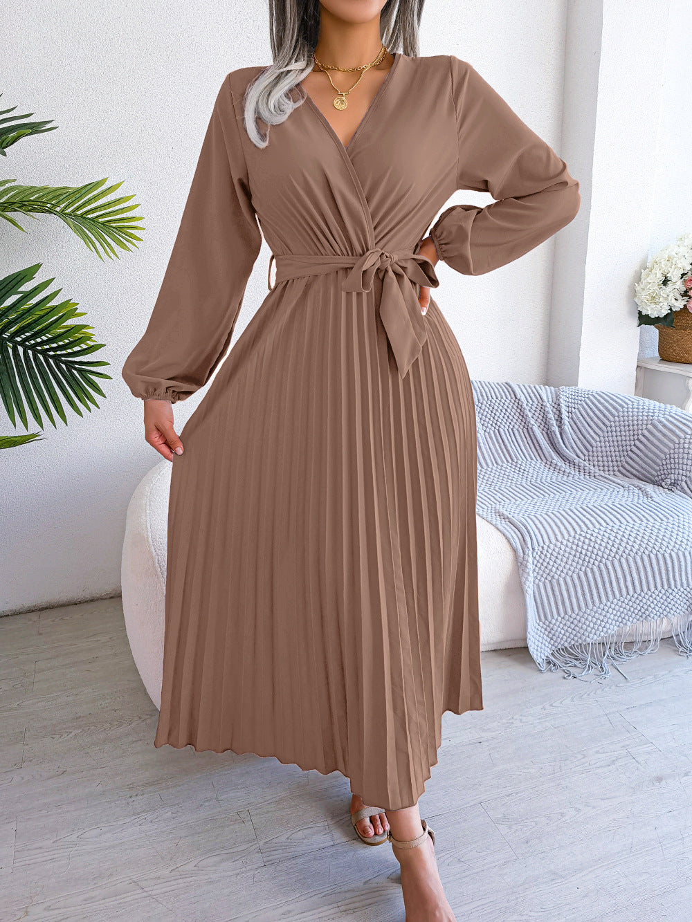 Women's Temperament Cross V-neck Pendulum Pleated Dress