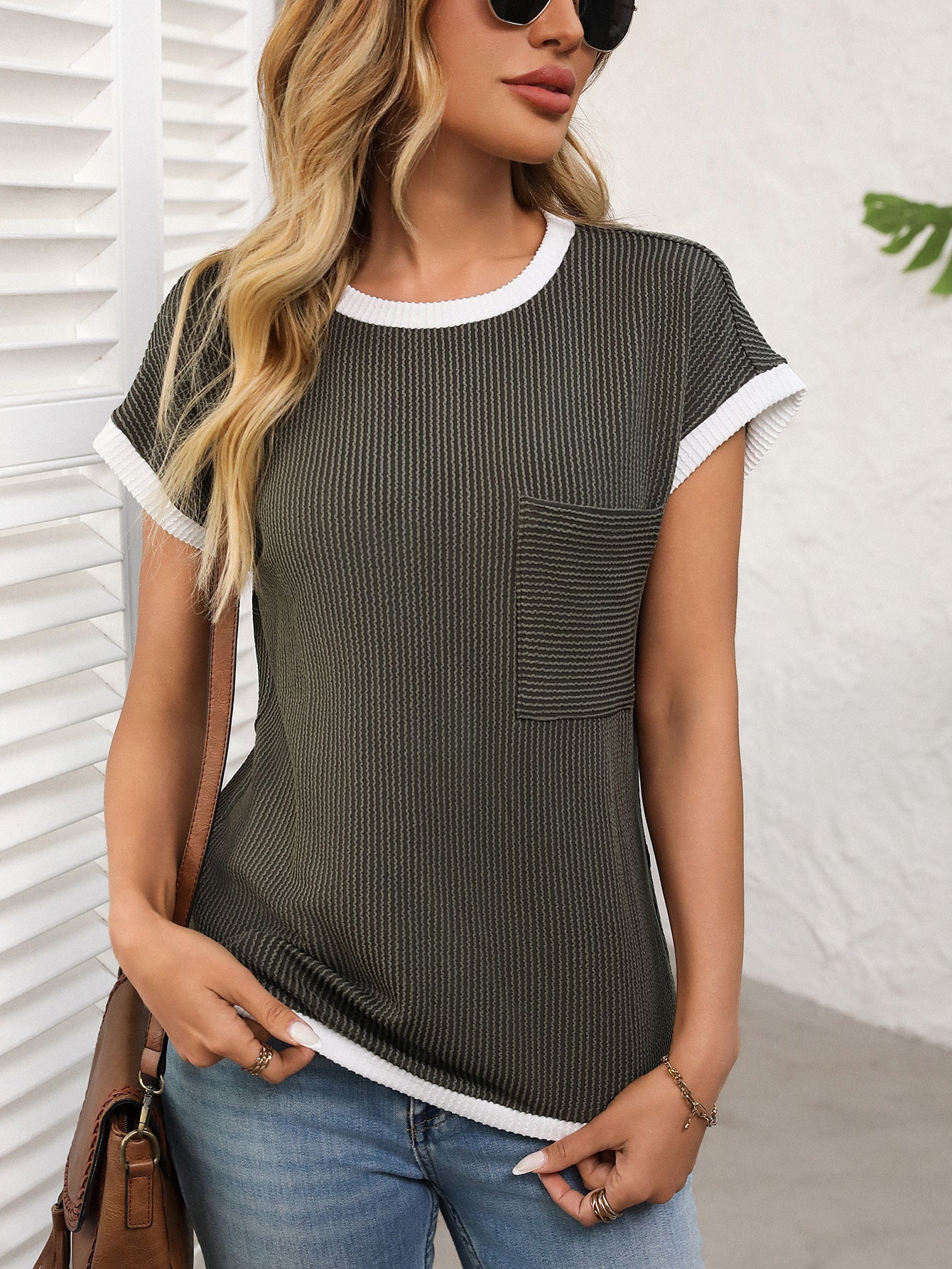 Women's Ribbed Color Block Pocket Tee Short Sleeve