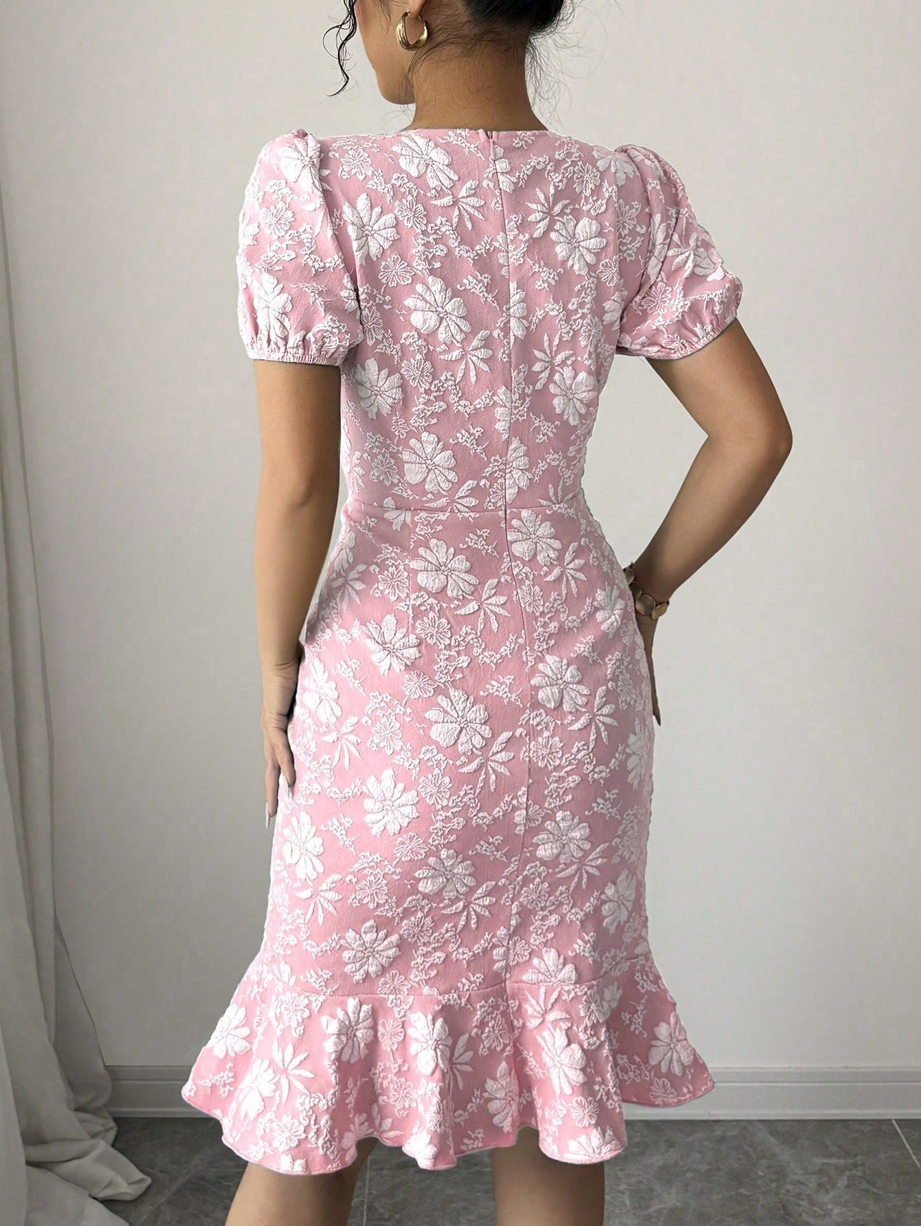 Short Sleeve Round Neck Slim Fit Office Dress