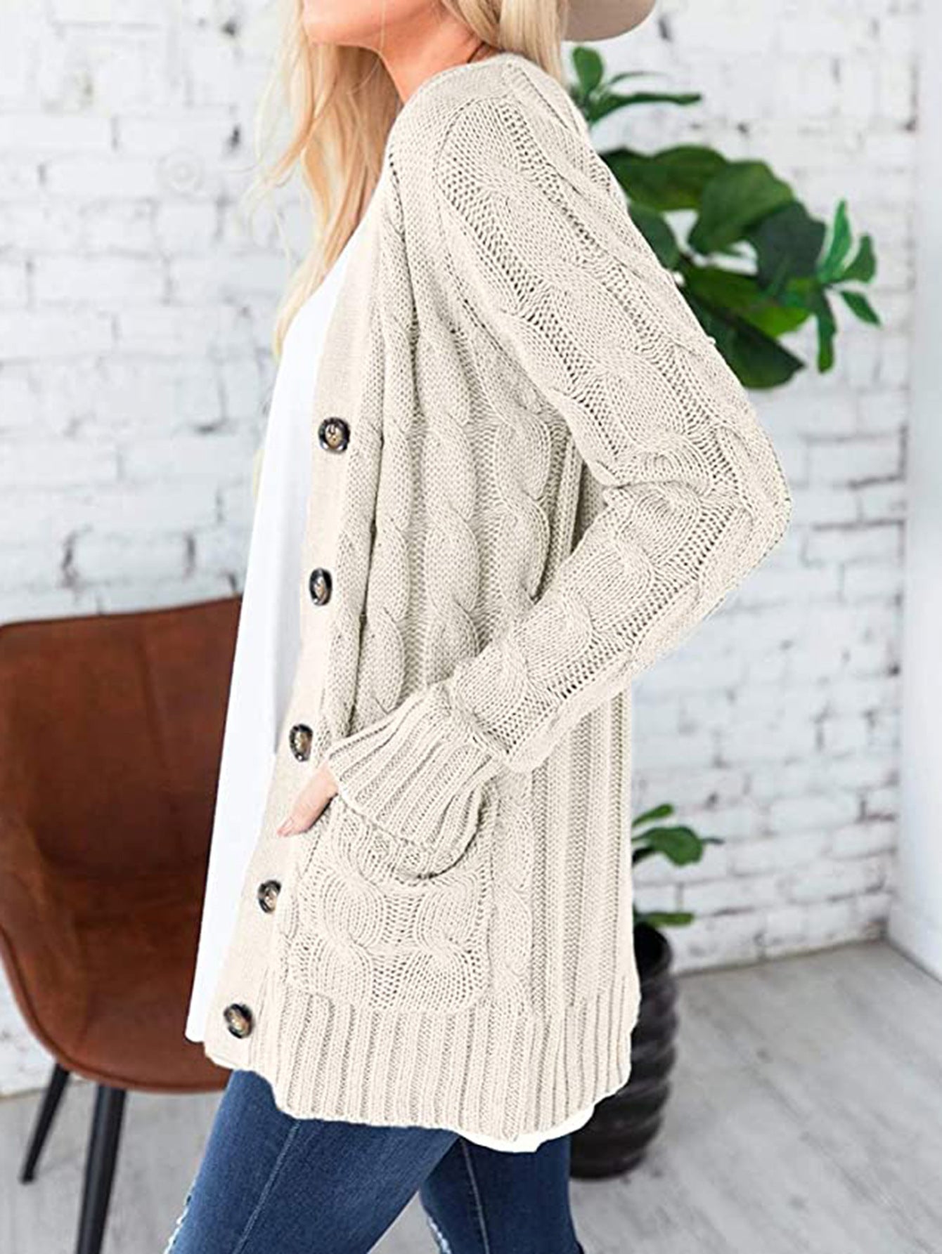Womens Chunky Cable Knit Button Cardigan Sweater Pockets