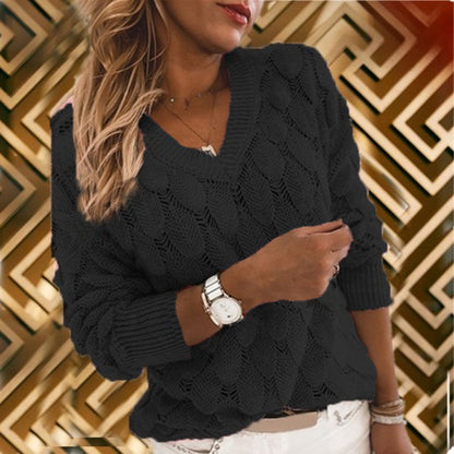 Women's Oversized V-Neck Long Sleeve Crochet Sweater