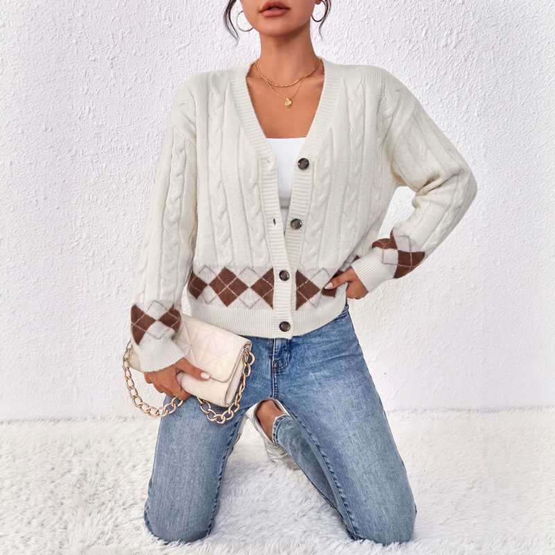 Women's Oversized Cable Knit Argyle Cardigan V-Neck Button