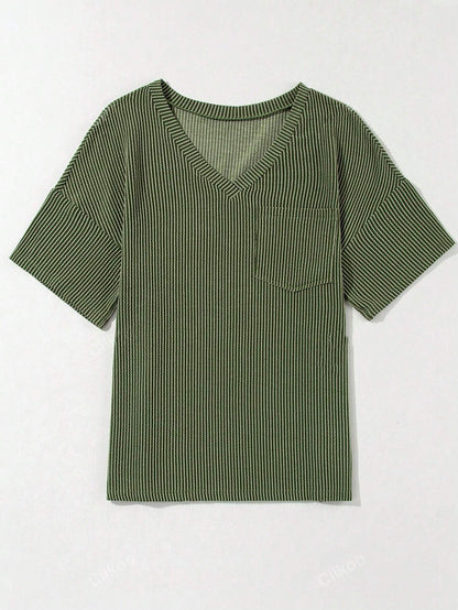 Women’s Ribbed V Neck Short Sleeve Pocket Tee
