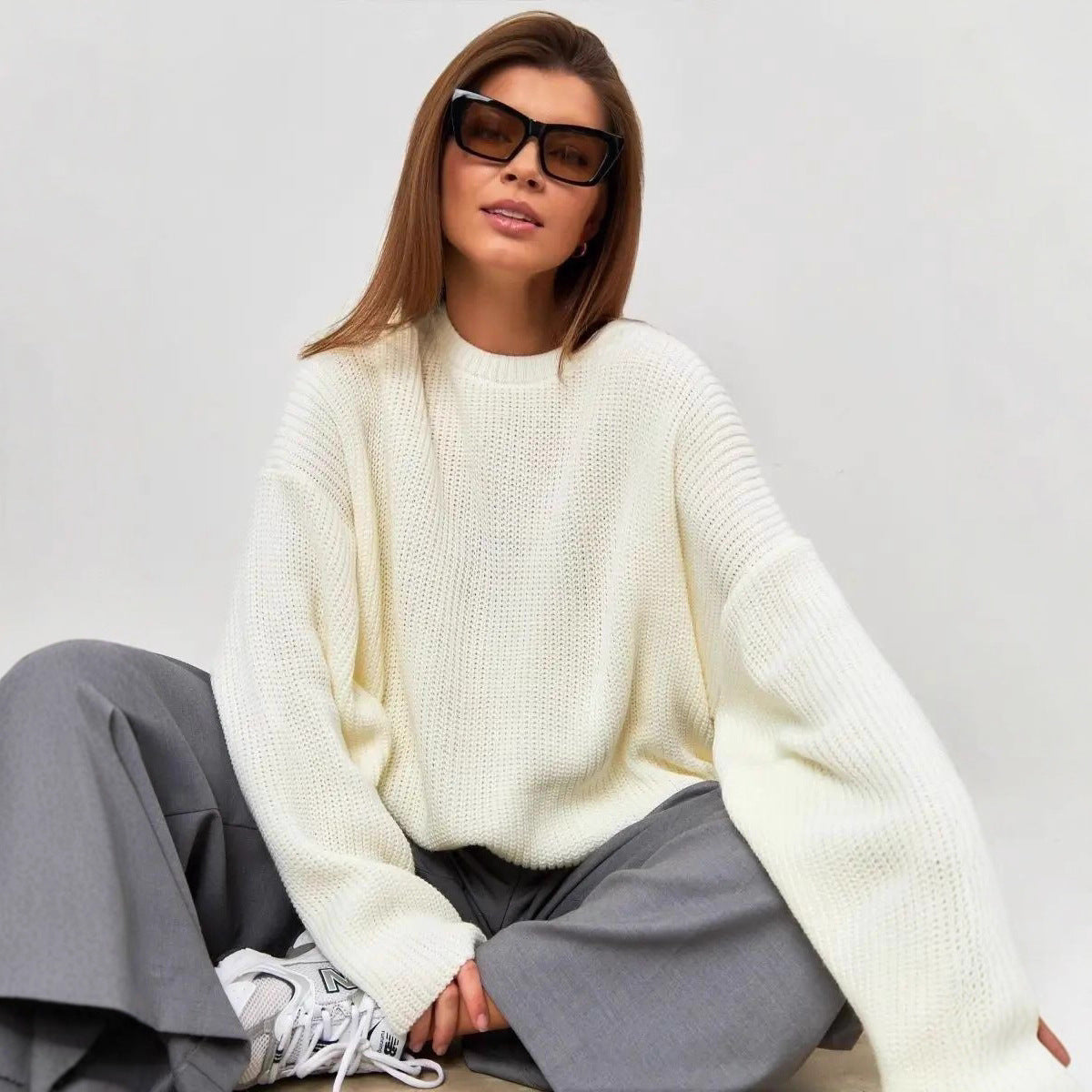 Women's Oversized Crewneck Chunky Knit Pullover Sweater