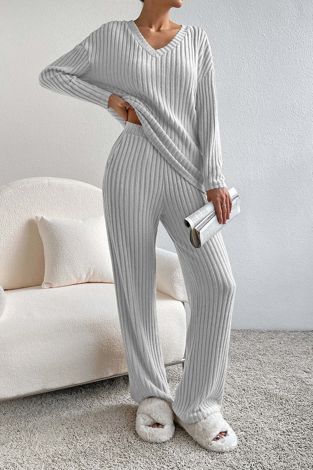Women's Ribbed Knit V-Neck Two-Piece Lounge Set