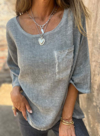 Women's Relaxed 3/4 Sleeve Round Neck Pocket Tee