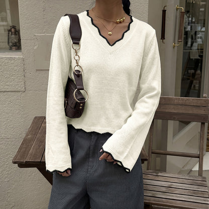 Contrast Scallop V Neck Knit Cropped Sweater