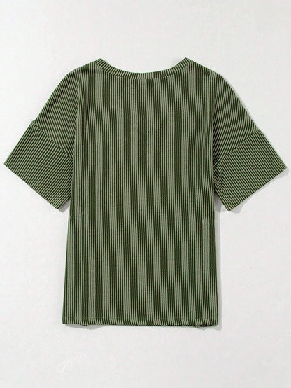 Women’s Ribbed V Neck Short Sleeve Pocket Tee