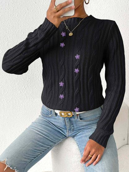 Women's Crew Neck Bottom Shirt Embroidered Flower Sweater