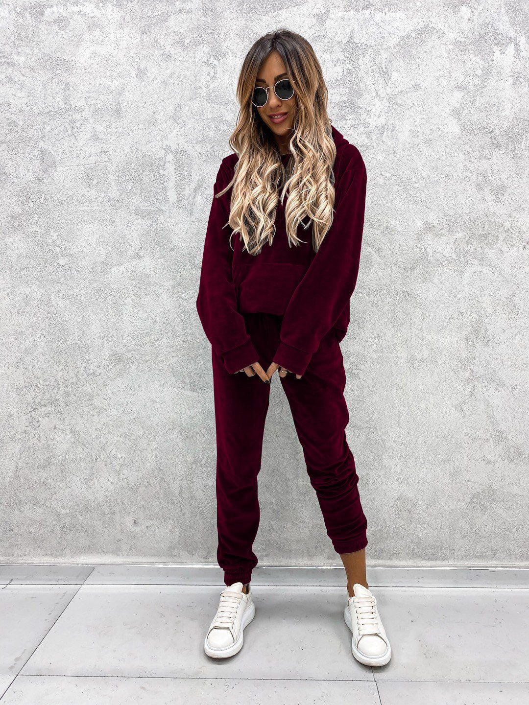 Women's Velvet Hoodie Jogger Pants Two Piece Set