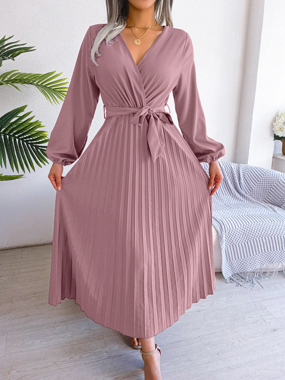 Women's Temperament Cross V-neck Pendulum Pleated Dress