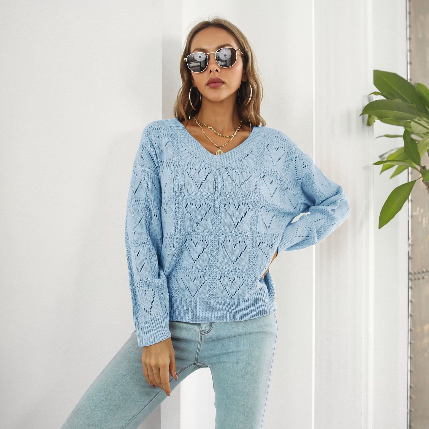 Women's Oversized V-Neck Heart Cutout Knit Sweater