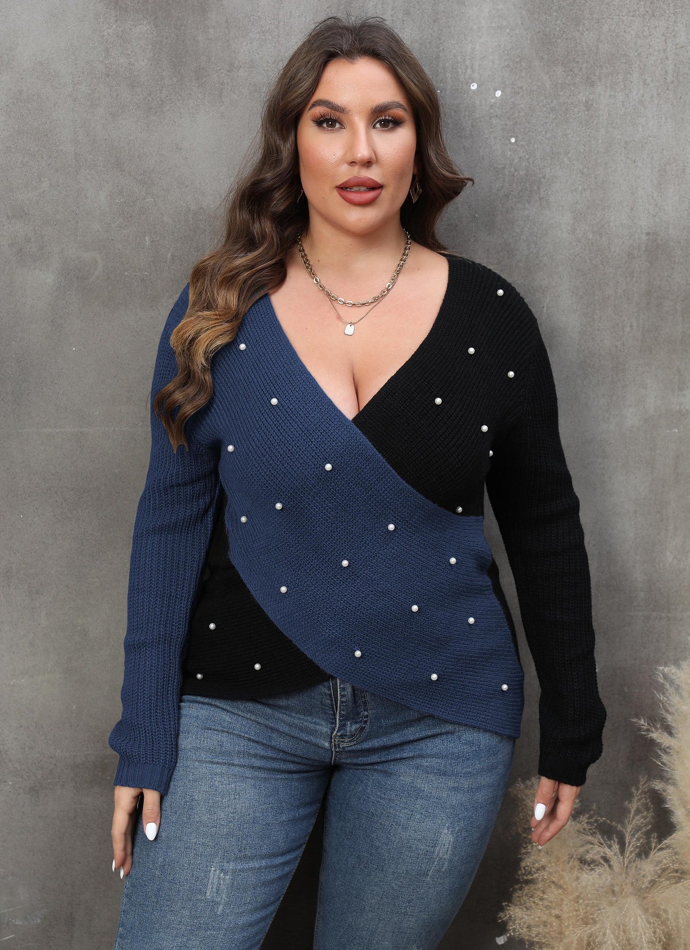 Women's Splicing Sexy Deep V Beaded Sweater Long Sleeve