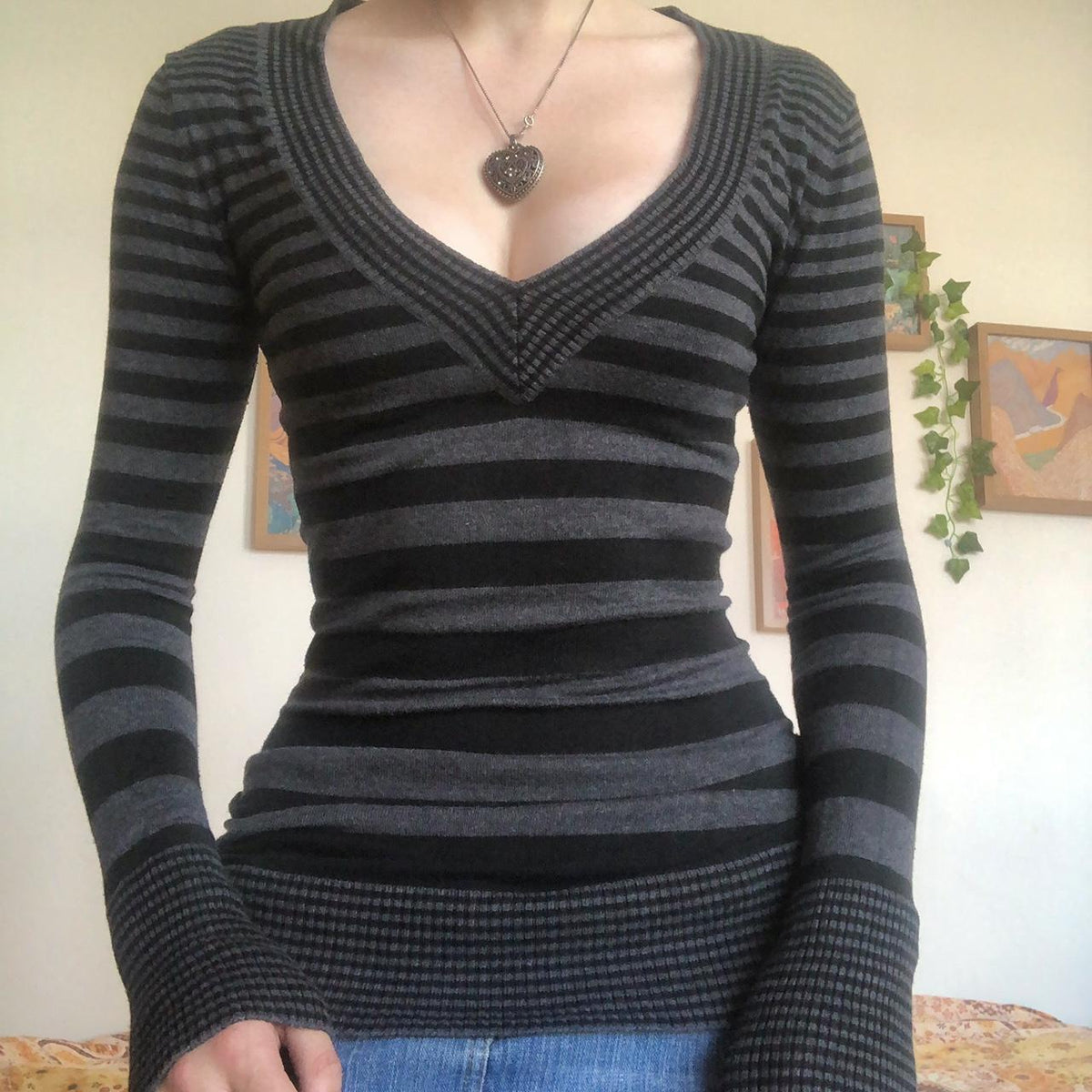 Women's Y2K Striped V-Neck Fitted Gothic Knit Sweater