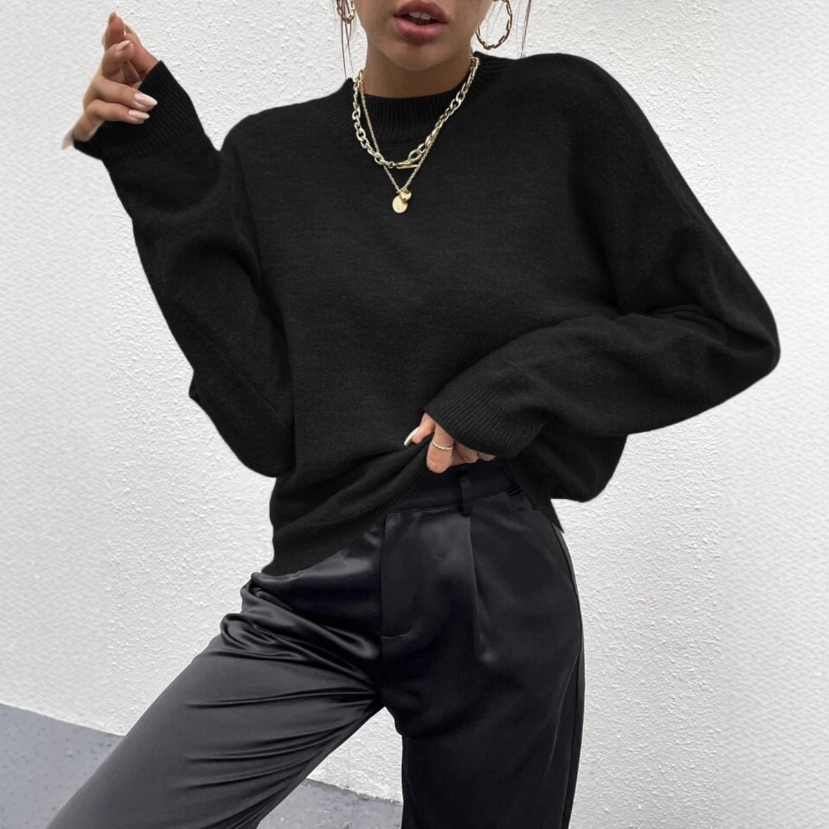 Women's Oversized Crew Neck Long Sleeve Knit Sweater