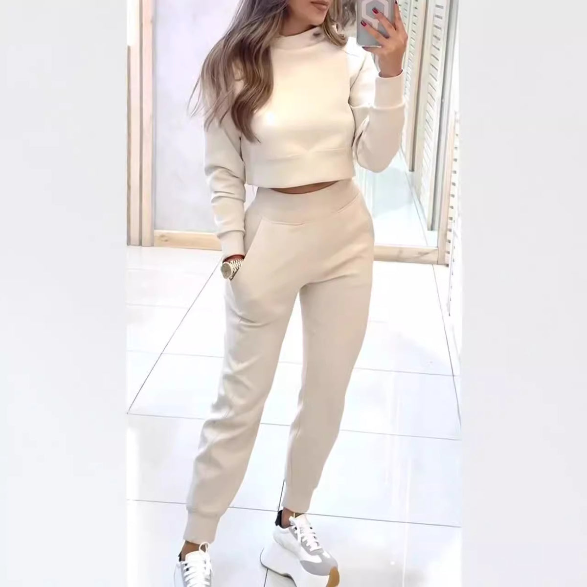 Women's Slim Fit Mock Neck Sweatsuit Jogger Set