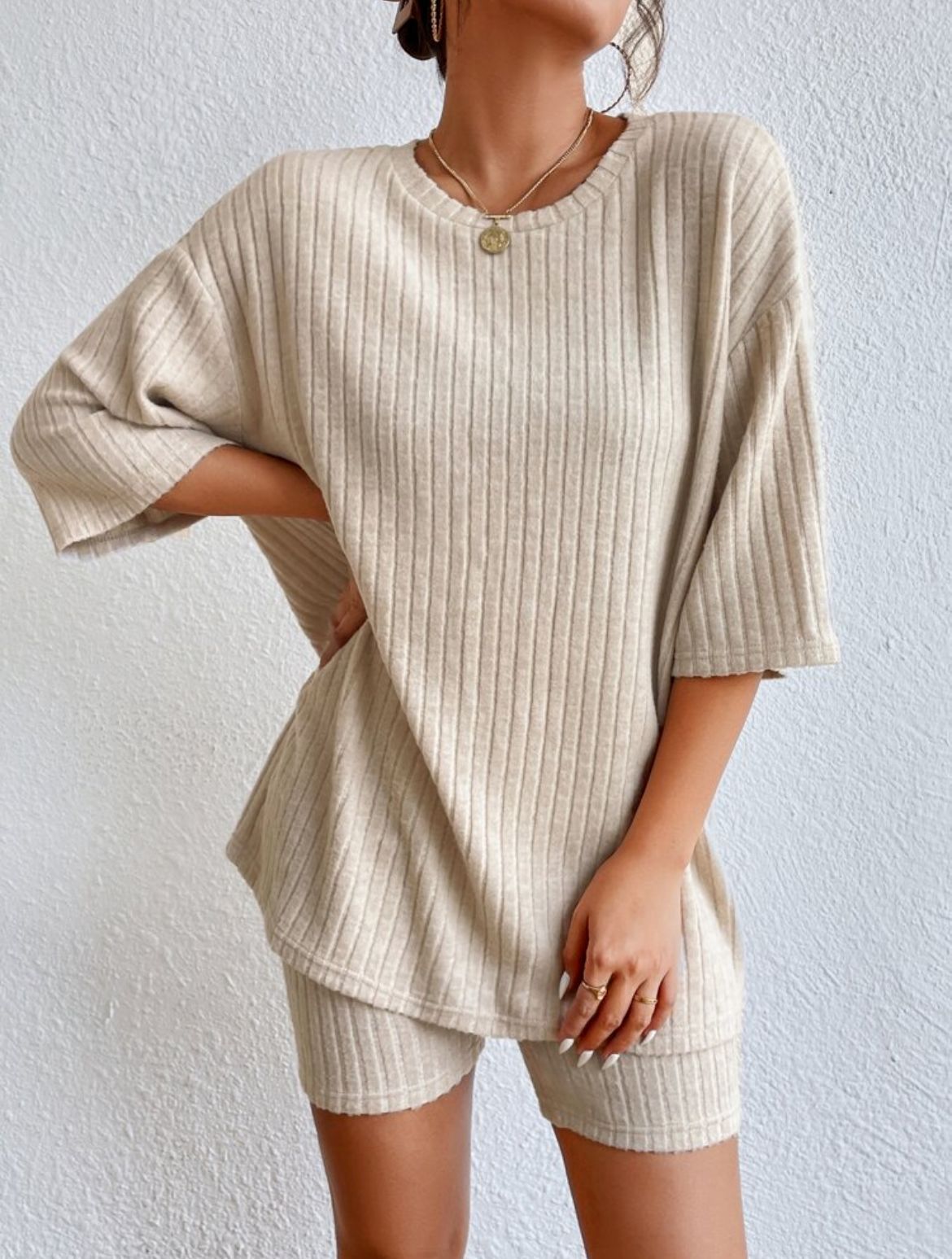 Solid ribbed oversized tee and biker shorts set