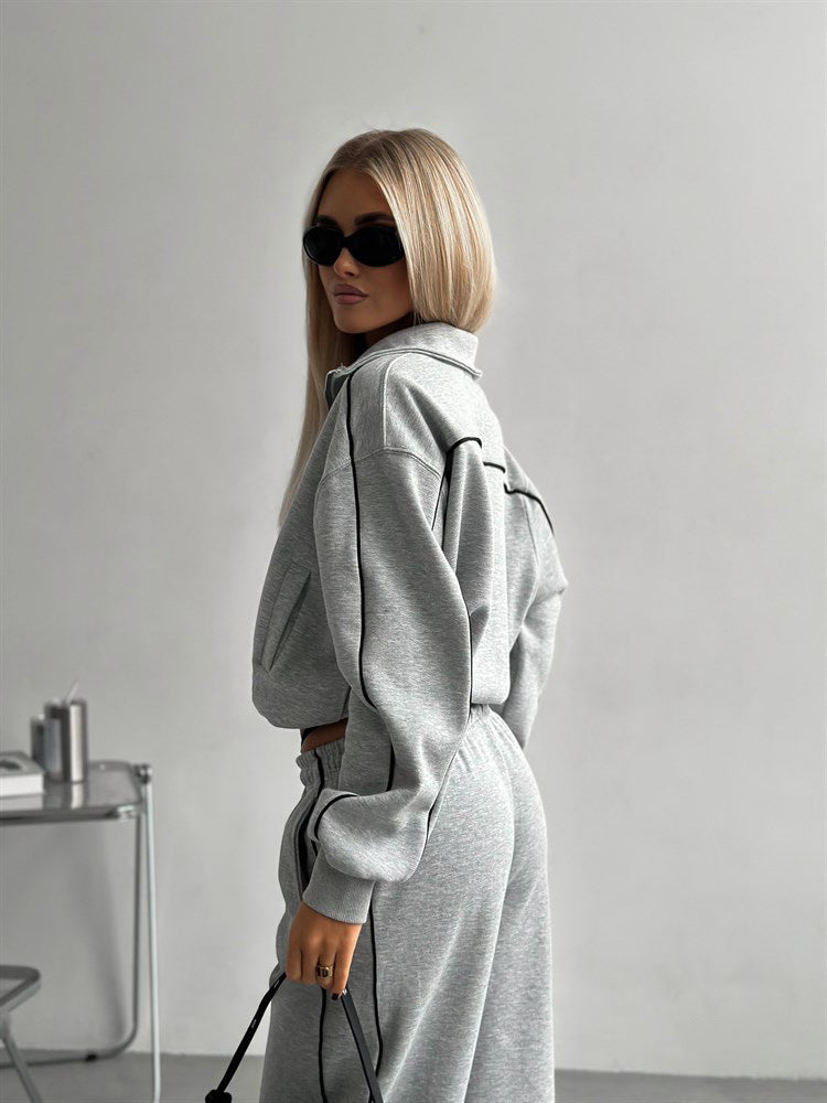 Women's Zip-Up Hoodie & Joggers 2 Piece Matching Set
