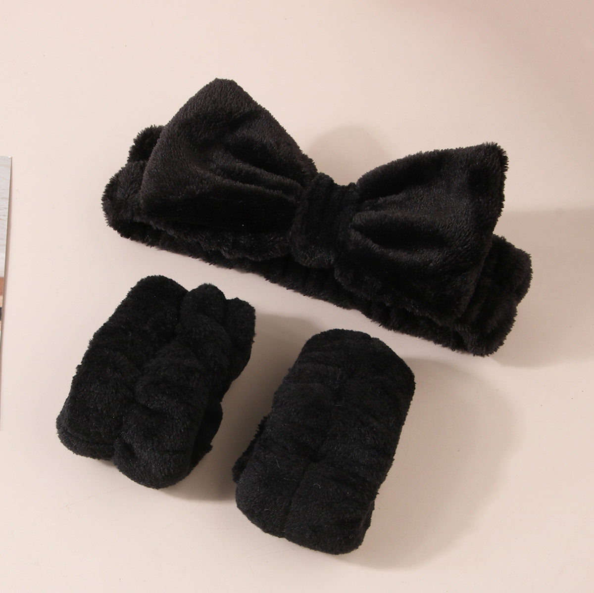 Soft Bow Headband and Wristband Set for Women Spa Use