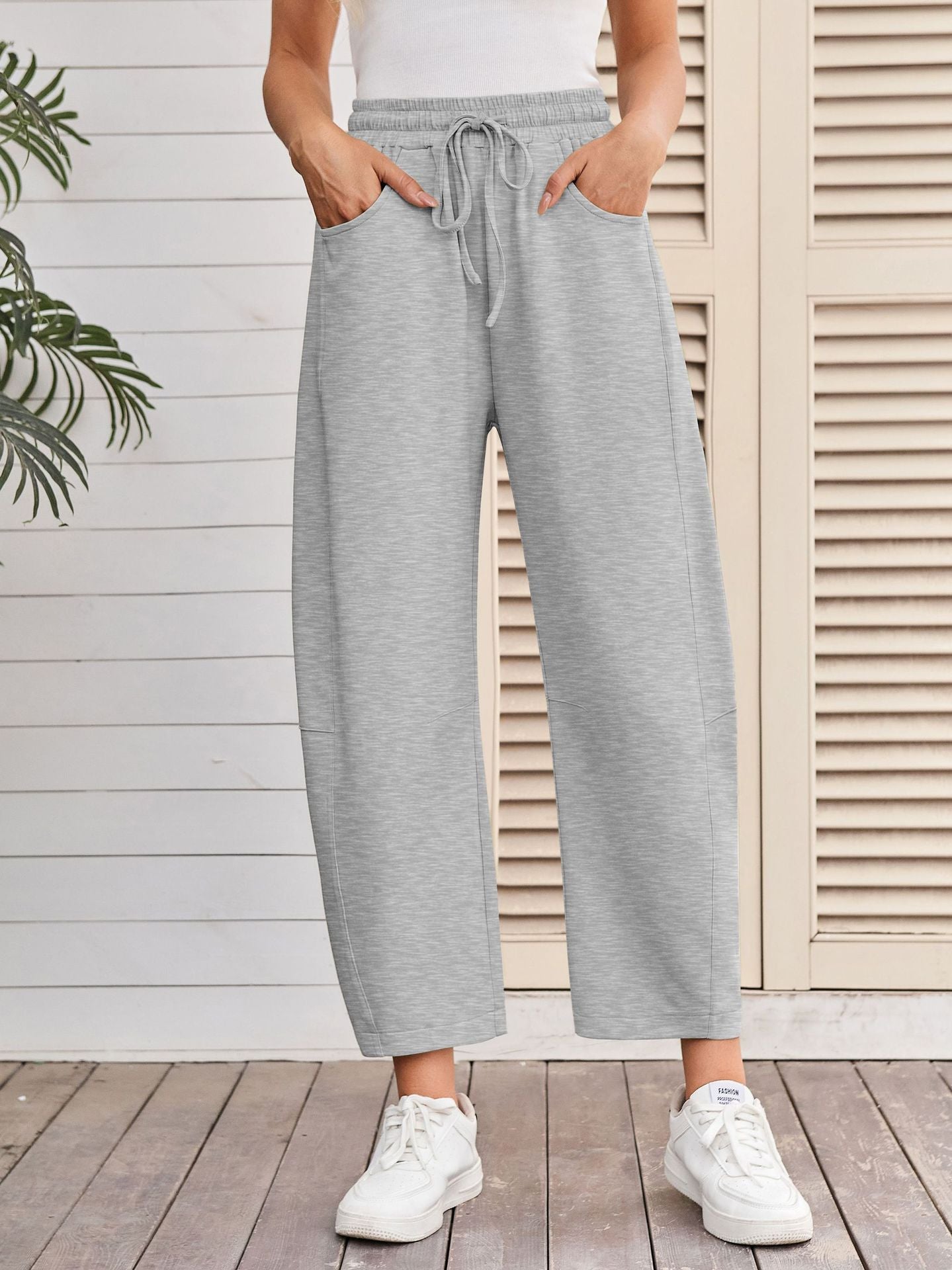 Drawstring Pocket Cropped Jogger Pants Casual Street Style