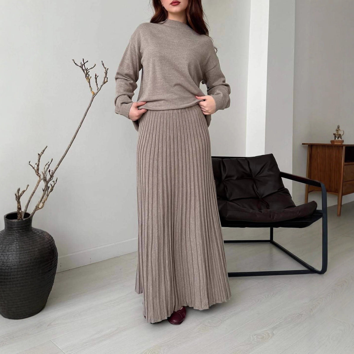 Women's Two Piece Pleated Maxi Skirt Set Long Sleeve