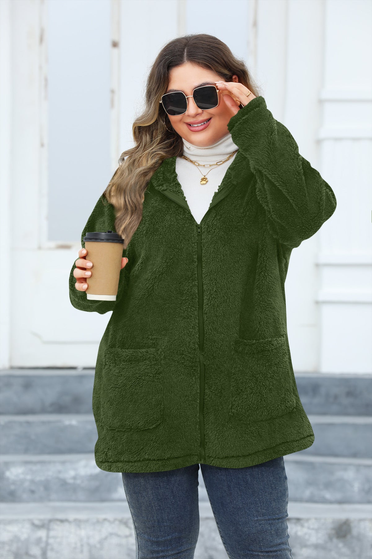 Plus Size Women's Thickened Hooded Plush Jacket