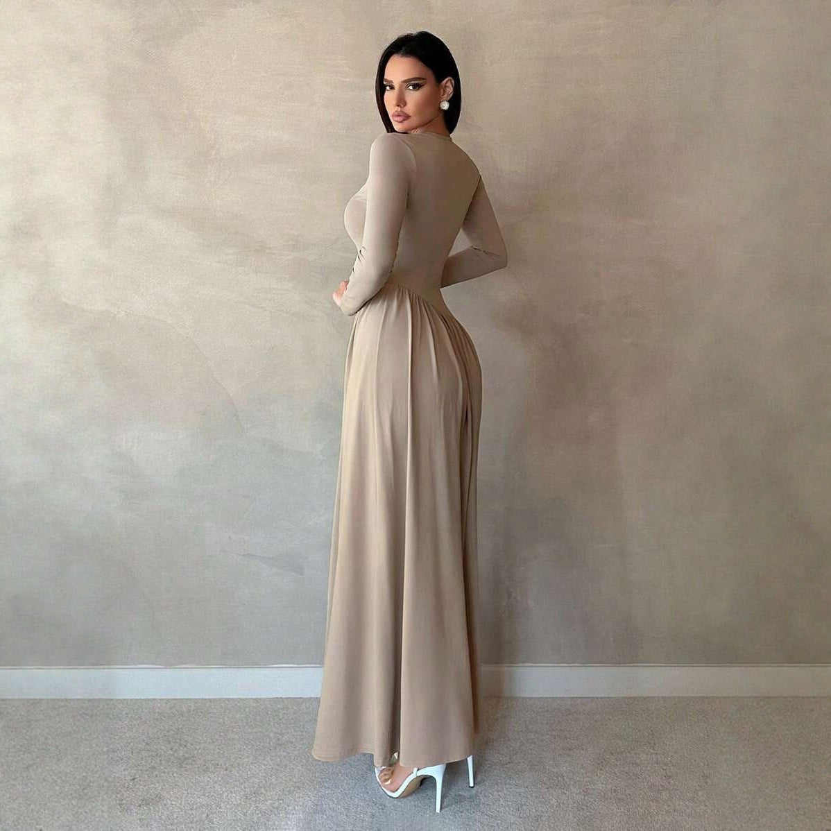 Crew Neck Long Sleeve Fit and Flare Maxi Dress